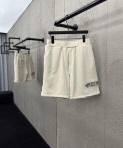 LOUIS VUITTON 字母绣花短裤工