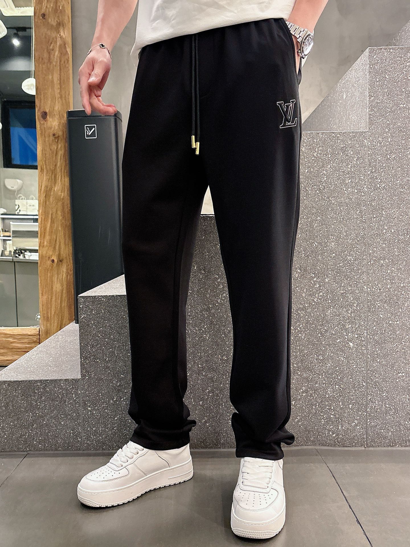 LV2025春夏休闲裤子美学的_13375 - 图片 9