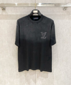 LV高克重纯棉短袖做旧订珠工艺_7961