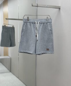 MIUMIU 刺绣贴标毛圈短裤工