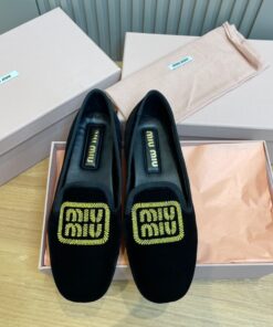 miumiu早春新品蝴蝶结字母乐