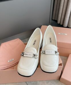 miu最新2022玛丽珍，新设计概念