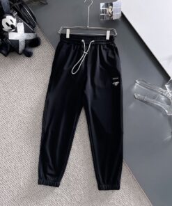 普拉达2025春季新款休闲裤官_15378