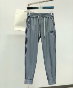 普拉达2025春季新款休闲裤官_8953