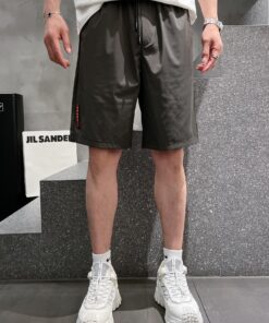 普拉达 2025春夏新款男士休闲短_10759