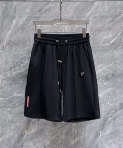 普拉达  三标齐全    2025夏季新