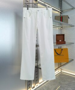 Prada普拉达2025ss春夏时尚