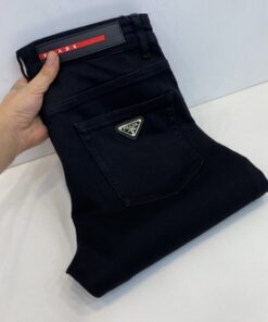 P实巴宝莉24早秋款男士牛仔裤_8805