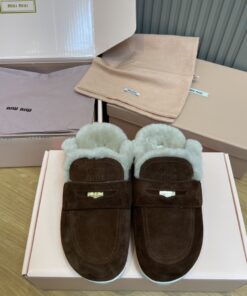 【      】秋冬金币麂皮一脚蹬