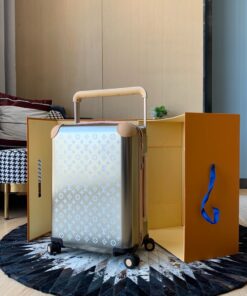 全新升级  全新升级    旅行