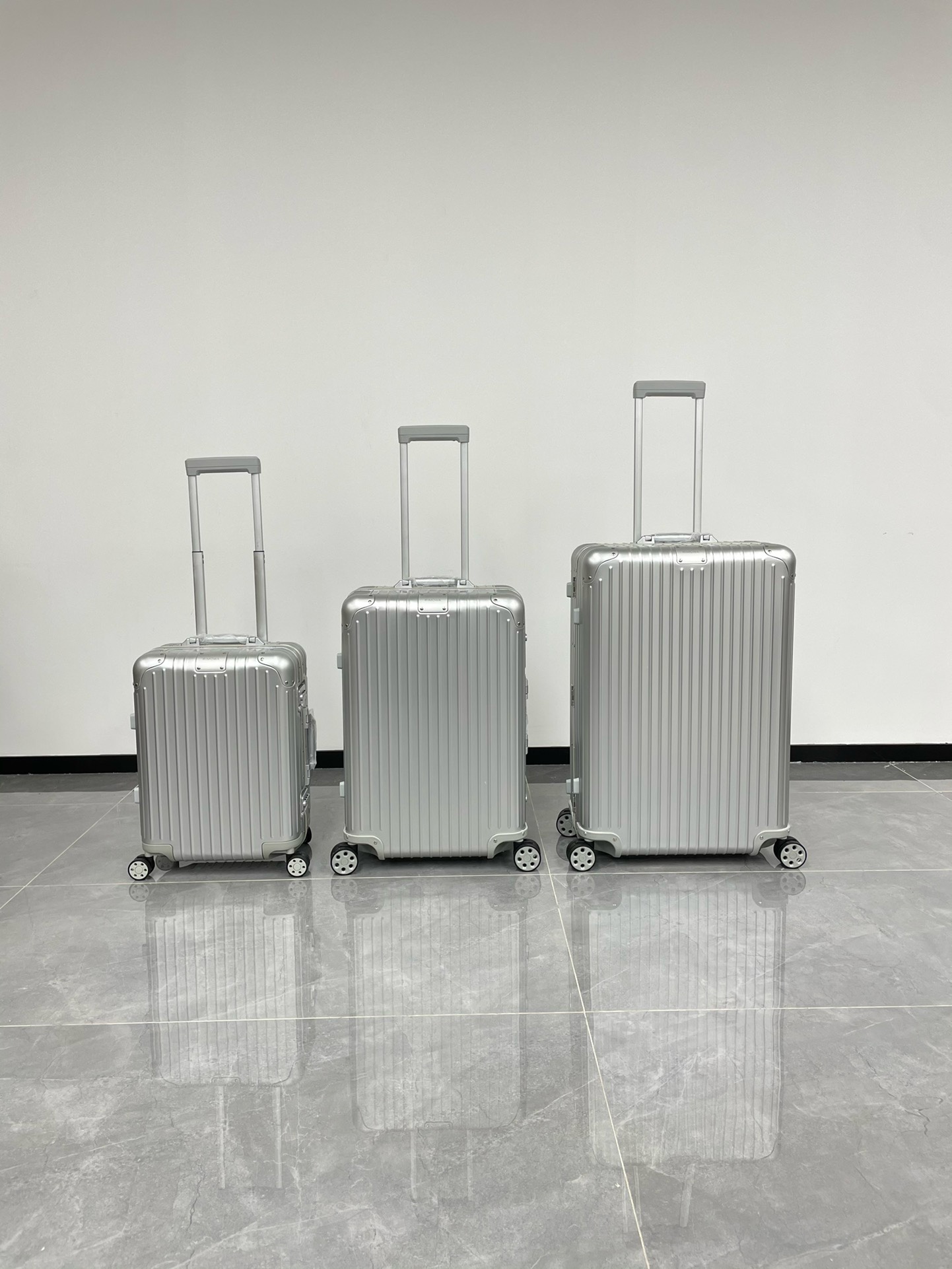 Rimowa日默瓦Original 925系列