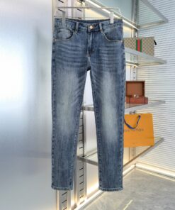 Versace范思哲2025ss春夏时