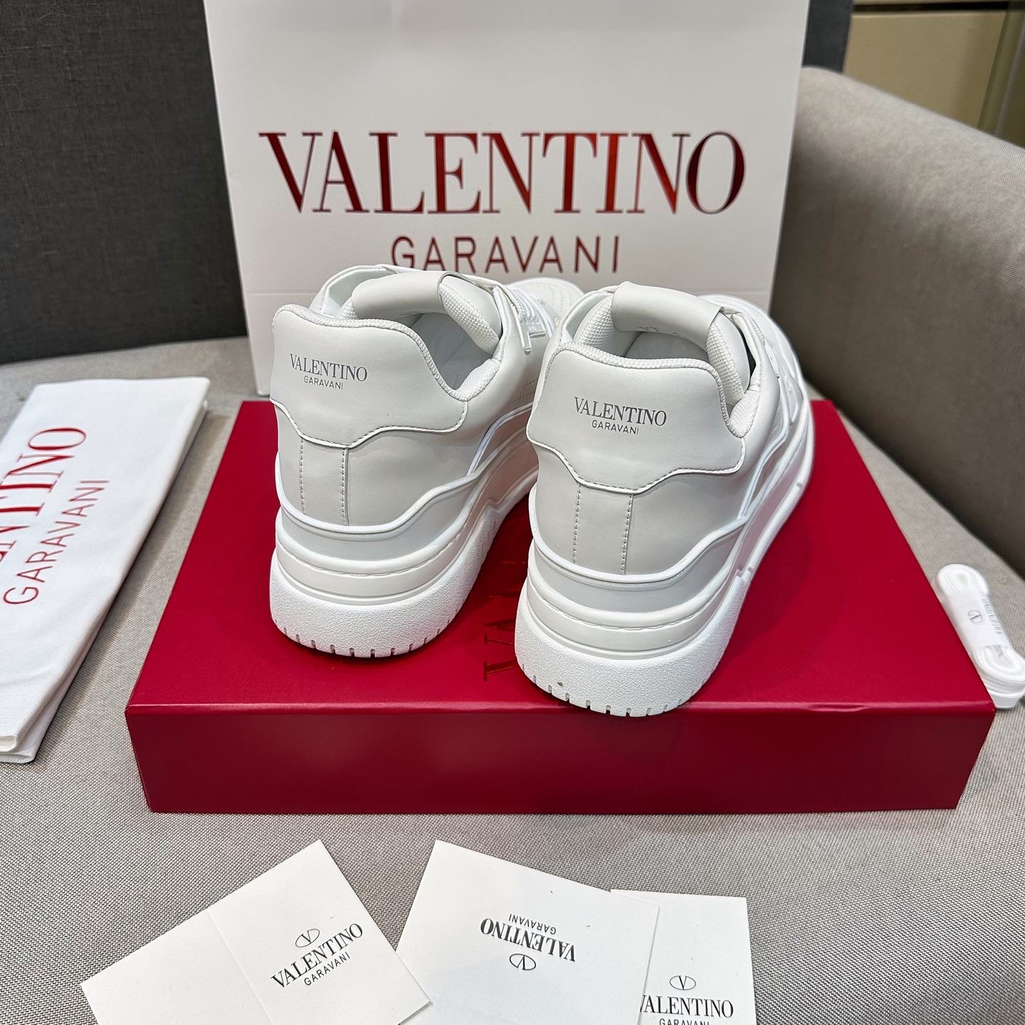 VLNT华伦天奴 情侣款_10227 - 图片 5