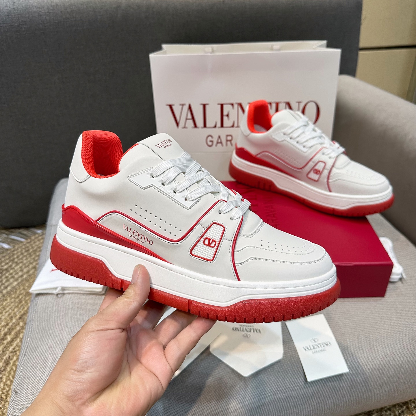 VLNT华伦天奴 情侣款_10229 - 图片 3