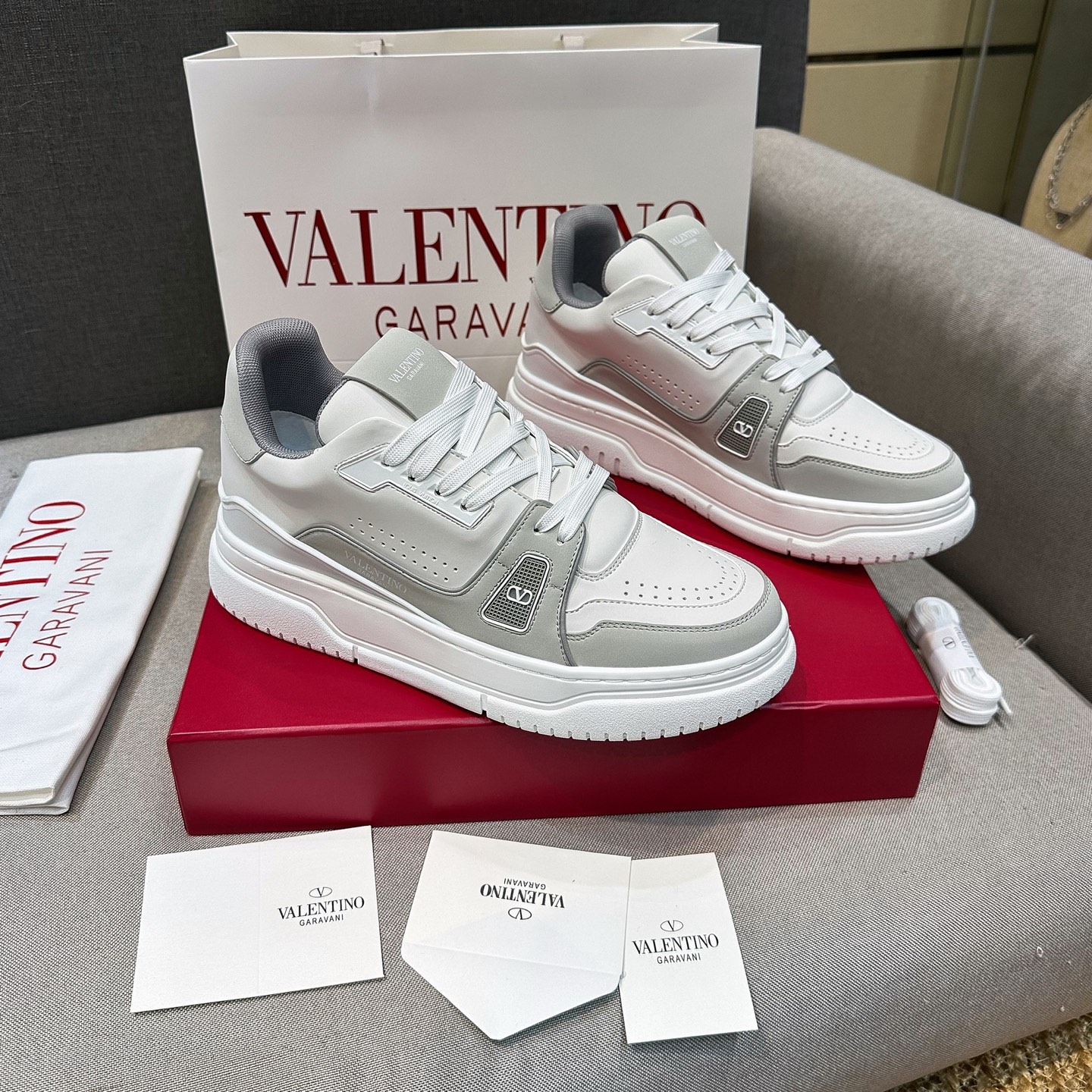 VLNT华伦天奴 情侣款_10233 - 图片 2