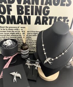 小香新款25P 珍珠燕子造型 飞