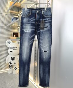 主推Dsquared2第二次方商标_3953